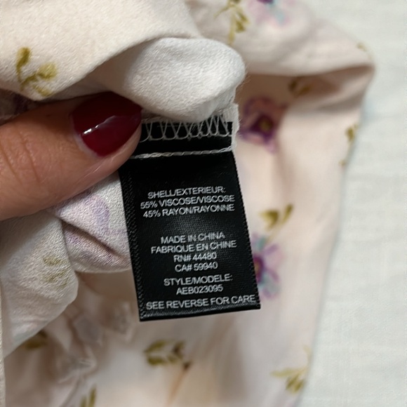 AFRM high waisted Floral pants - Picture 5 of 6